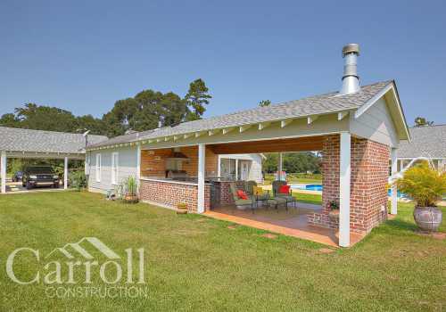 Granier Outdoor Kitchen and Entertaining Area