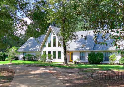 McRight Renovation | Front Exterior