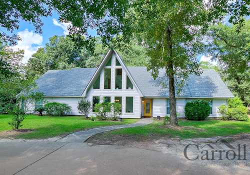 McRight Renovation | Front Exterior