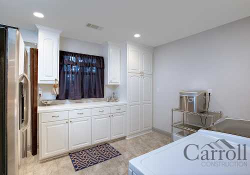 McRight Renovation | Garage Laundry