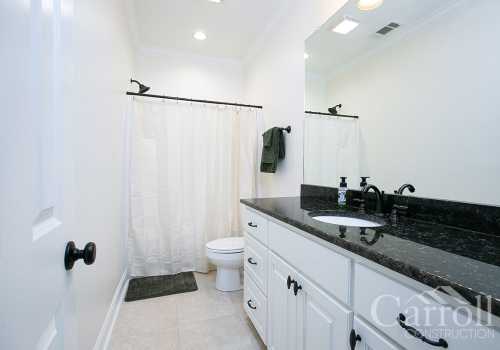 Turner Custom Construction | Guest Bathroom